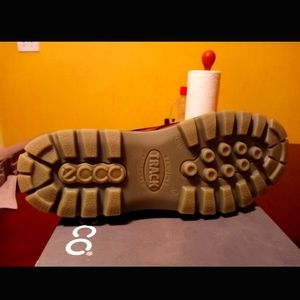 Highly classic loafers